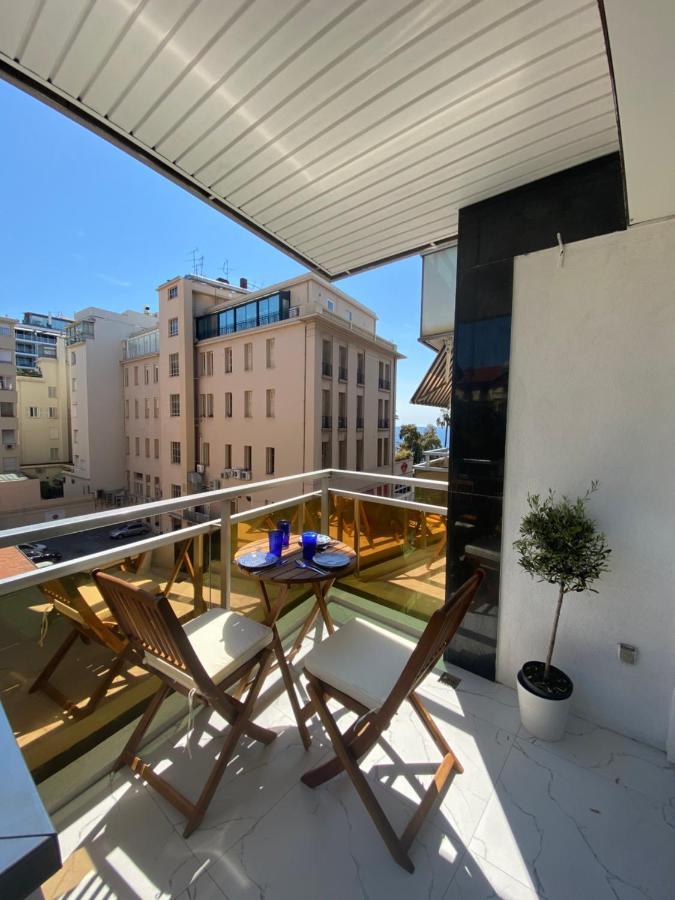 Le Royal, Spacious Seaside Apartment Rooftop And Pool Nizza Kültér fotó